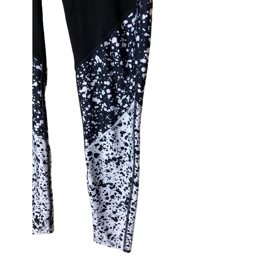 Fabletic Ankle Length Leggings Splatter Design Size M - Picture 4 of 7